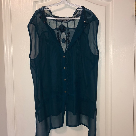 RW&CO Teal Blouse with Design and buttons